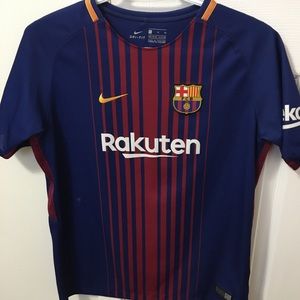Selling real soccer jerseys
